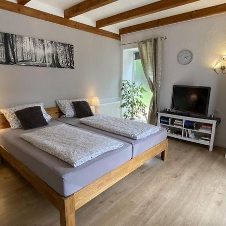 Grosses Doppelzimmer Mit Eigenem Bad Und Kuehlschrank, Frisch Saniert ฟรีดริคส์คูก ภายนอก รูปภาพ