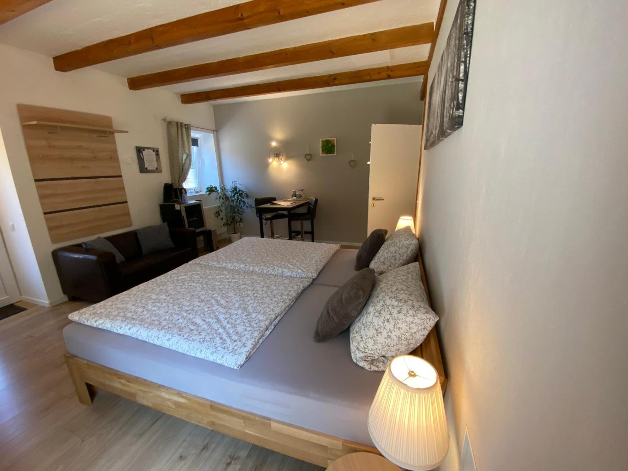 Grosses Doppelzimmer Mit Eigenem Bad Und Kuehlschrank, Frisch Saniert ฟรีดริคส์คูก ภายนอก รูปภาพ