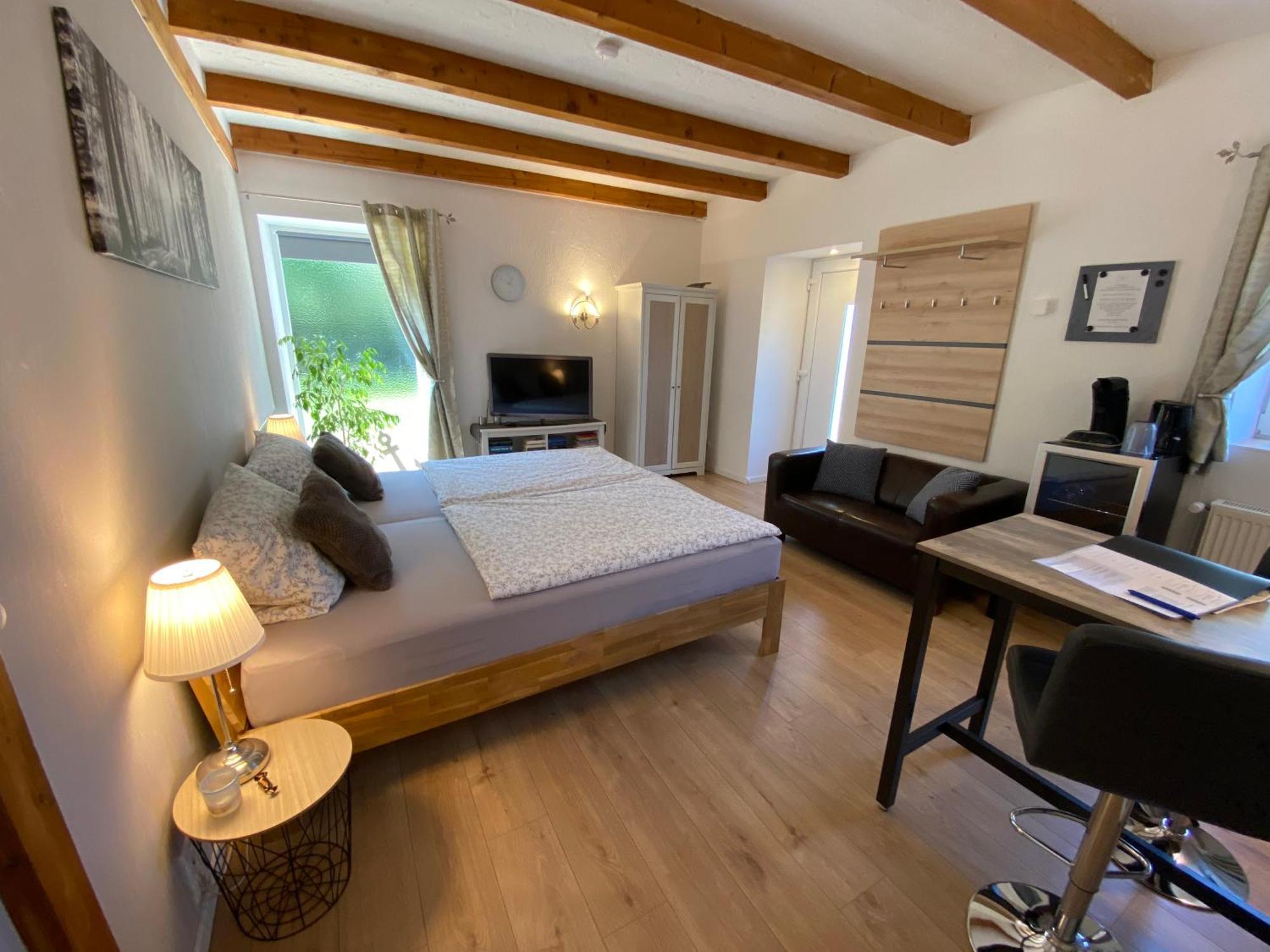 Grosses Doppelzimmer Mit Eigenem Bad Und Kuehlschrank, Frisch Saniert ฟรีดริคส์คูก ภายนอก รูปภาพ